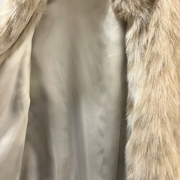 Faux Fur Vest in Cream by Sweet Claire - Picture 4 of 6